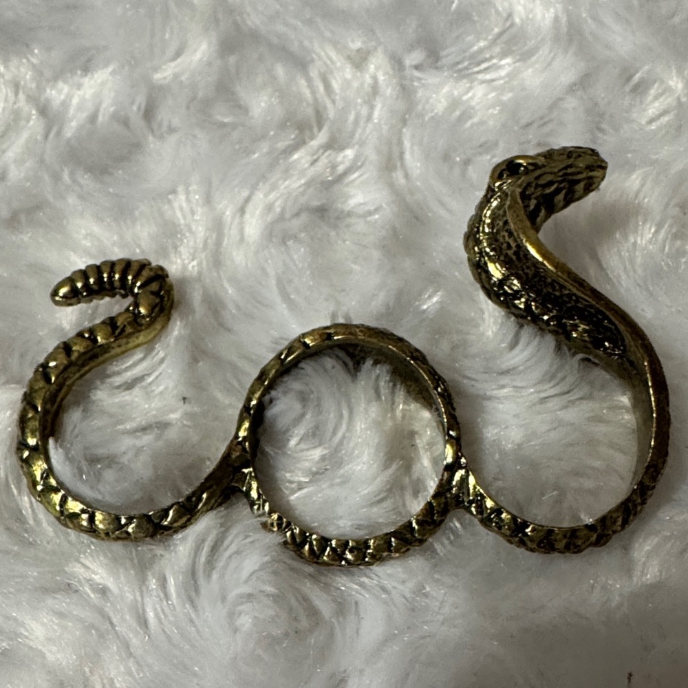 Gold Snake Reptile Ring